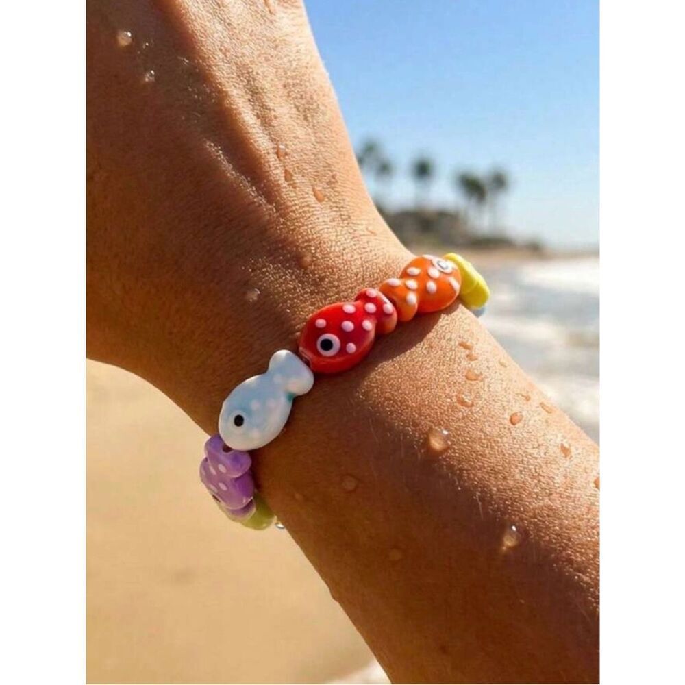 Colorful Fish Bead Bracelet A1880